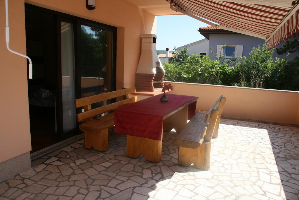 Apartments Karabaic Krk Krk Town Room photo