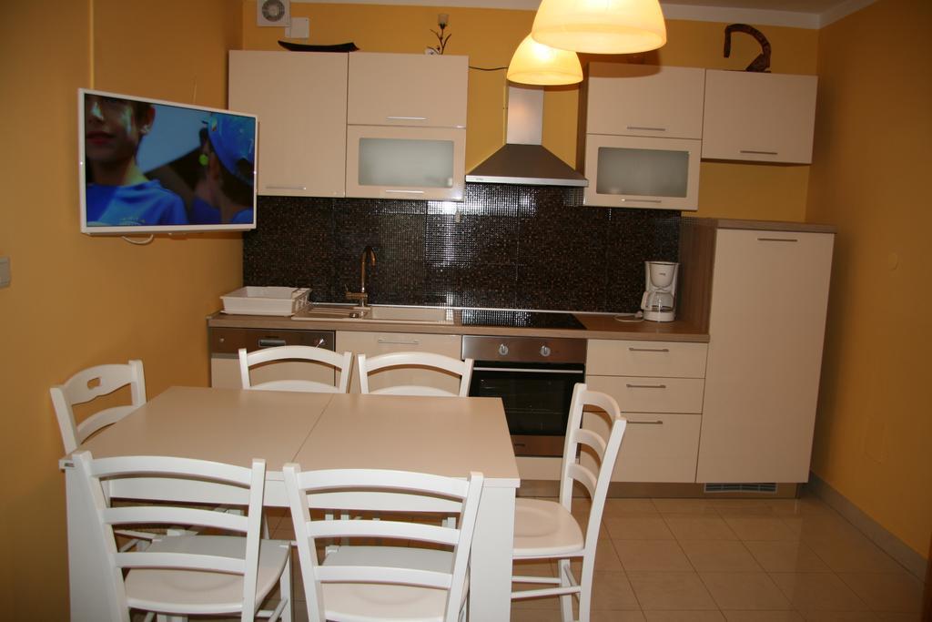 Apartments Karabaic Krk Krk Town Exterior photo
