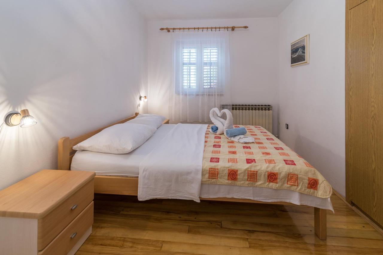 Apartments Karabaic Krk Krk Town Exterior photo